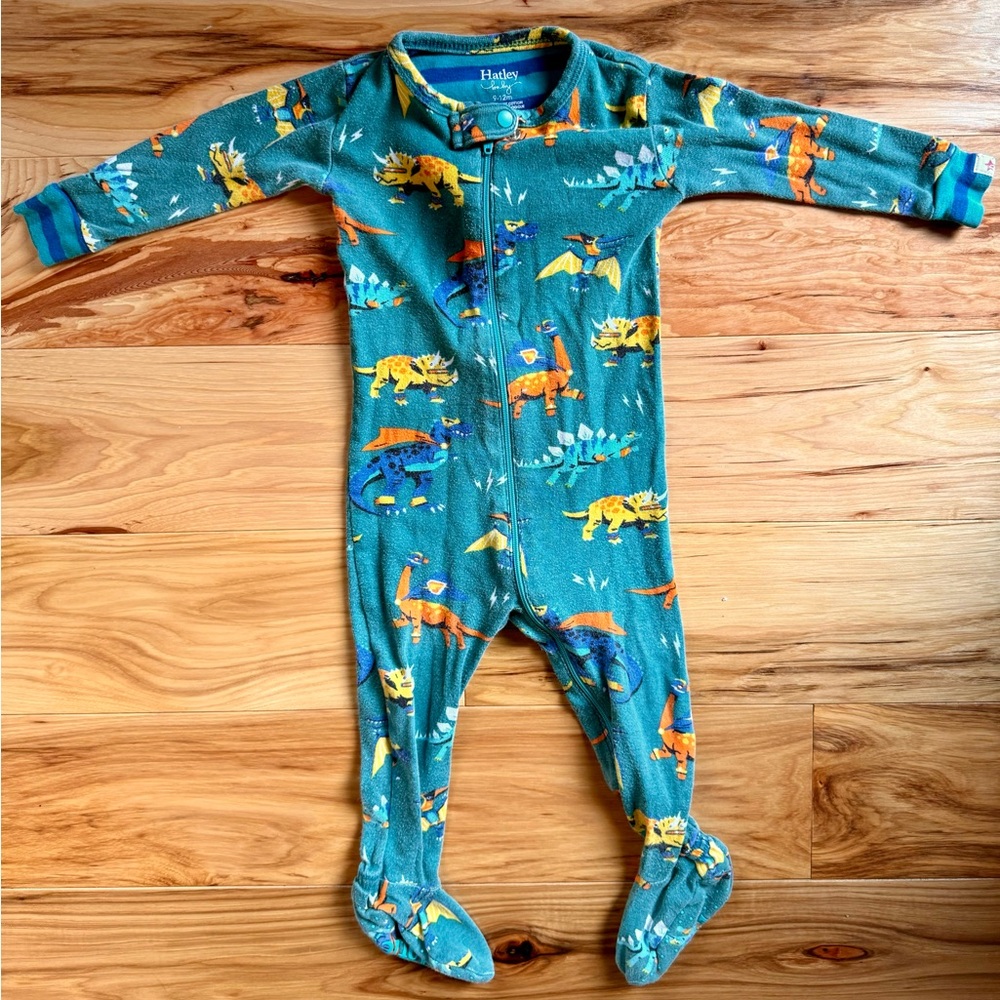 Hatley 9-12 month dinosaur footie pajamas